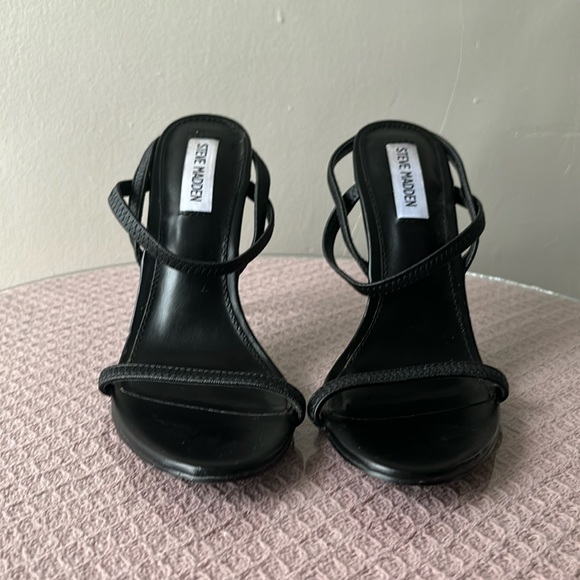 Steve Madden Sandals - Picture 2 of 7